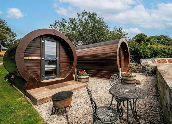 Delny Glamping and Farm Animals 1