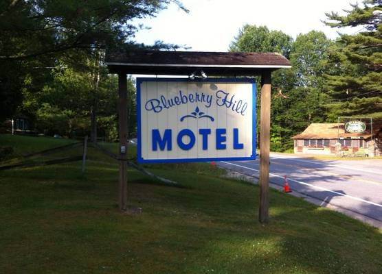 Blueberry Hill Motel 1
