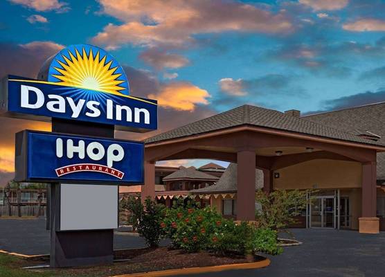 Days Inn by Wyndham St Augustine I-95-Outlet Mall 1