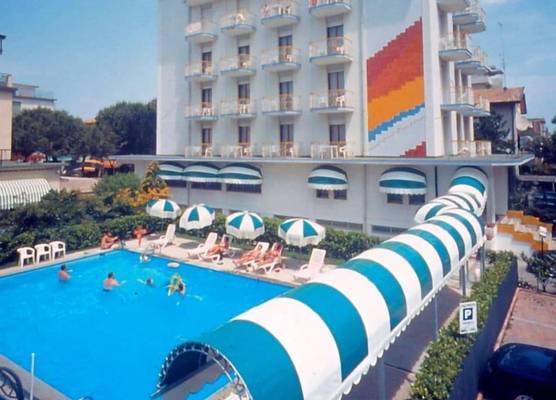 Hotel MaxiHeron 1
