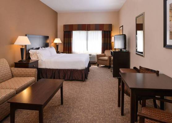 Holiday Inn Express & Suites BRIDGEPORT - CLARKSBURG by IHG 1