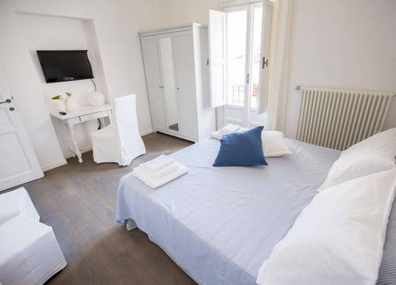 Azzurro B&B 1
