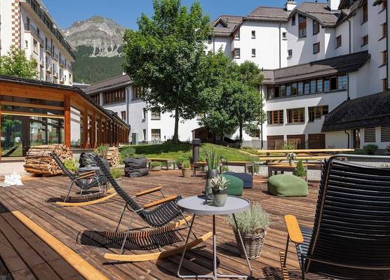 Hotel Schweizerhof Lenzerheide 1