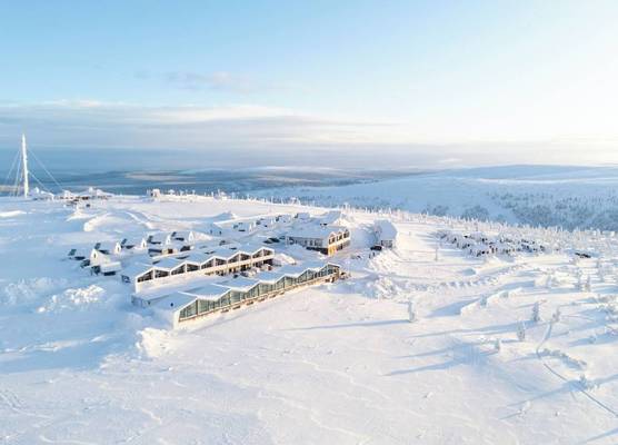 Star Arctic Hotel & Activities 1