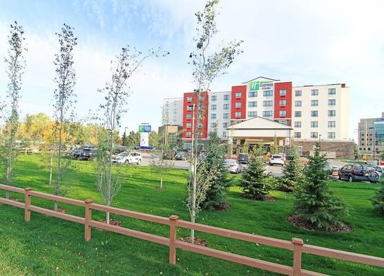 Holiday Inn Express & Suites CALGARY NW - UNIVERSITY AREA by IHG 1