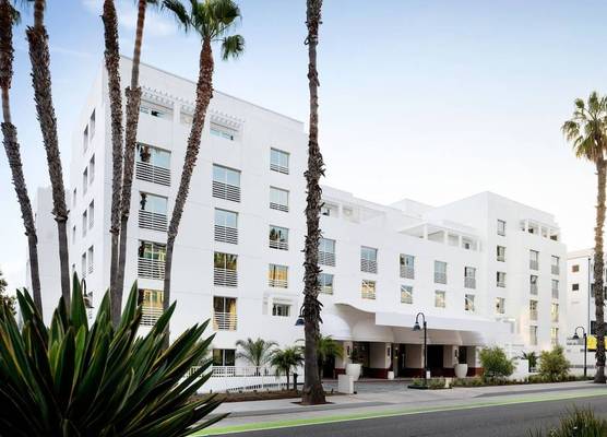 Sandbourne Santa Monica, Autograph Collection 1