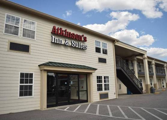 Atkinson Inn & Suites 1