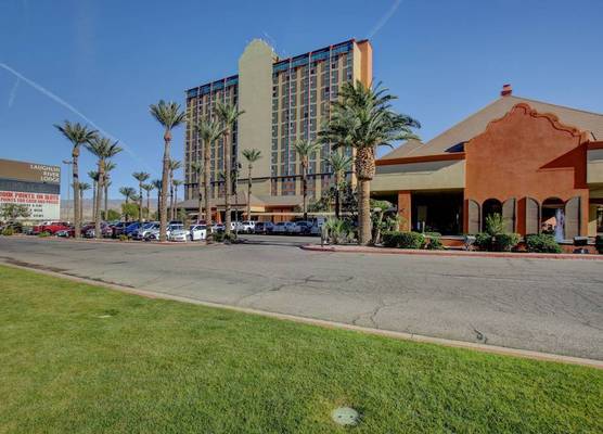 Laughlin River Lodge 1