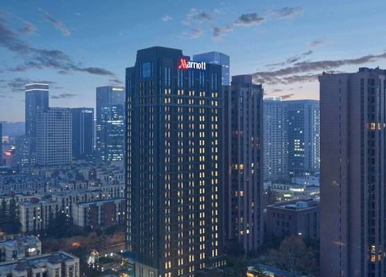 The Fairway Place, Xi'an - Marriott Executive Apartments 1