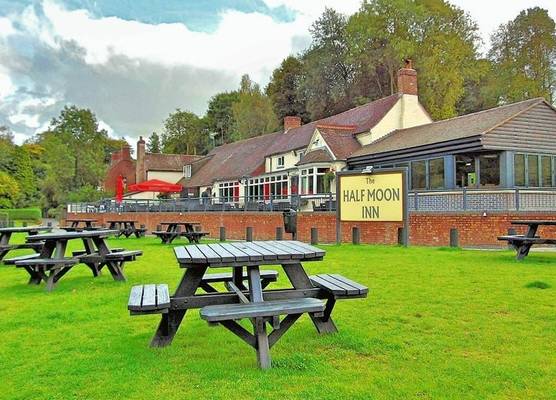 Half Moon Jackfield 1
