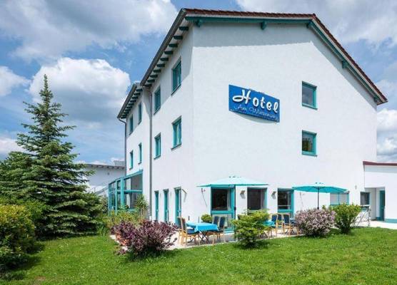 Hotel Am Wiesenweg l 24h check-in 1
