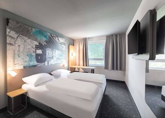B&B HOTEL Wuppertal-City 1