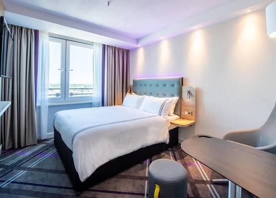 Premier Inn Köln City Süd 1