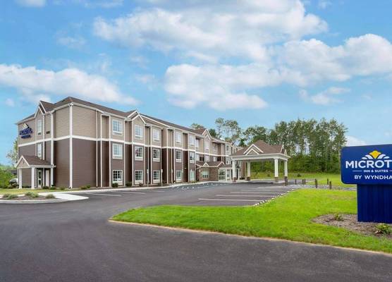 Microtel Inn & Suites by Wyndham Amsterdam NY 1