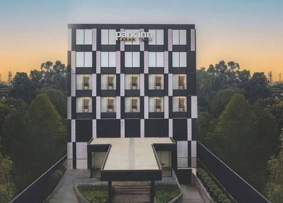 Park Inn by Radisson Jalandhar 1