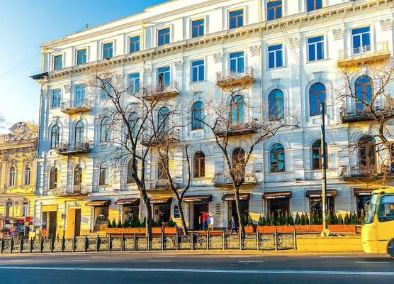 Rustaveli Hotel 1