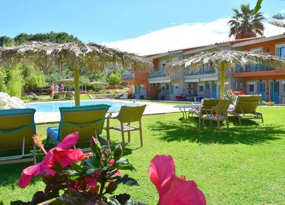 Simatos αpARTments & Studios 1