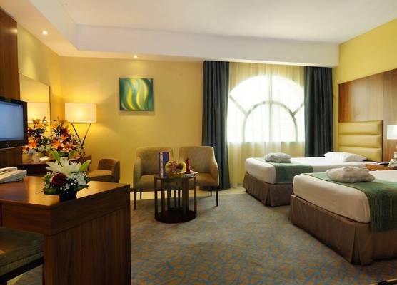 Howard Johnson by Wyndham Abu Dhabi Downtown 1