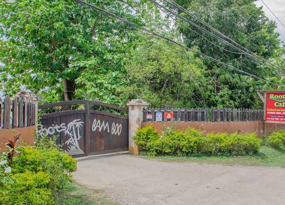 Roots Cafe Negril Rooms 1