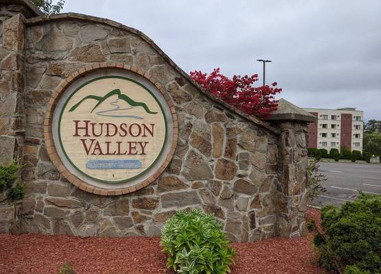 Hudson Valley Resort 1
