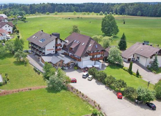 Wellnesshotel Sonnenhof & Sonnhalde 1