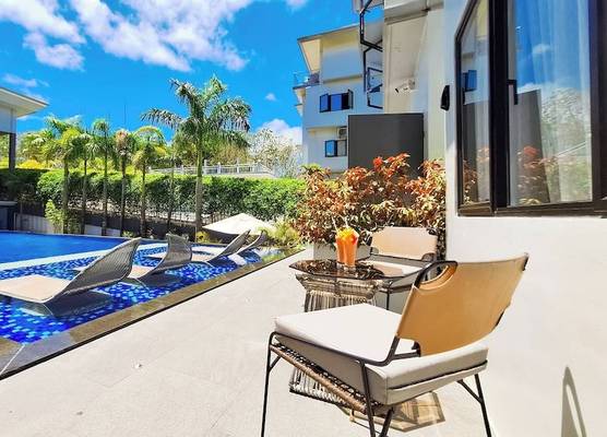 Pinnacle Boracay 1