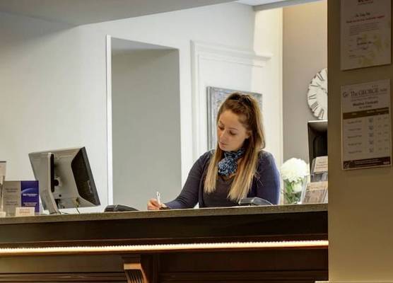 Best Western Lichfield City Centre The George Hotel 1