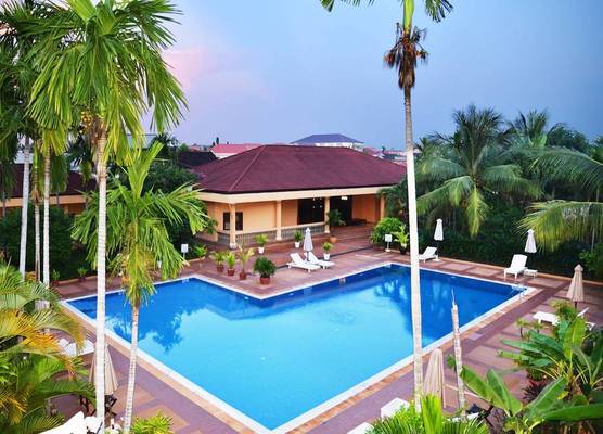 Angkor Hotel 1