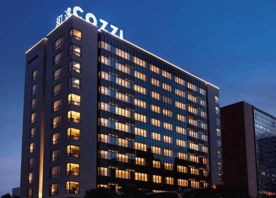 Hotel COZZI Minsheng Taipei 1