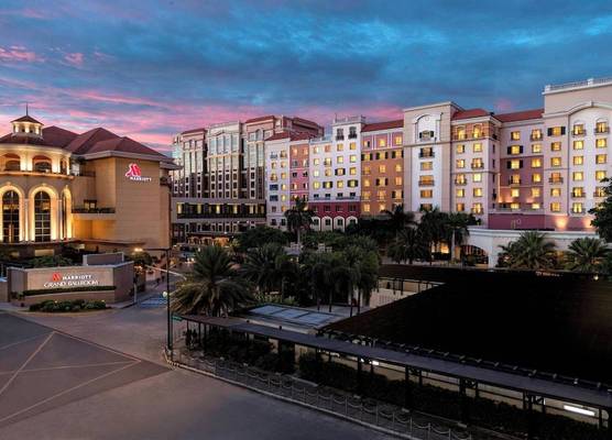 Manila Marriott Hotel at Newport World Resorts 1