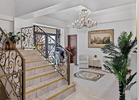 Lina Hotel 1