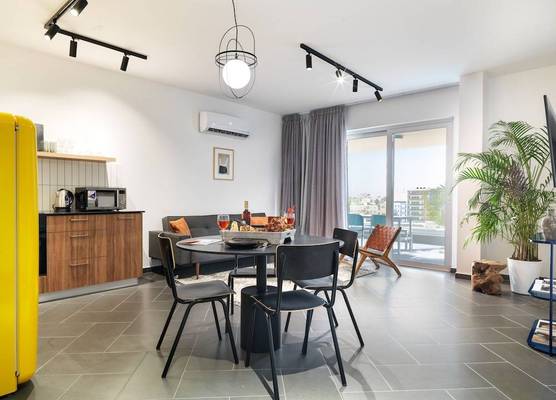 LIV URBAN Suites 1