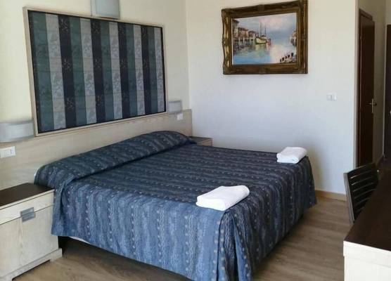 Hotel Chopin 1