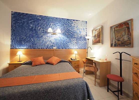 Hotel Montserrat 1