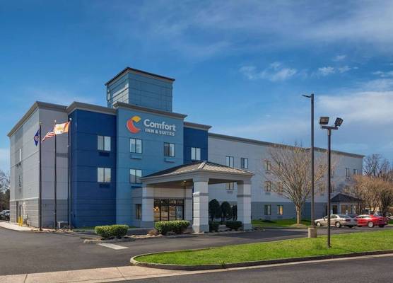 Comfort Inn & Suites Ashland - Richmond North 1