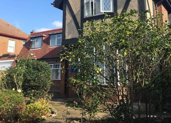 Edgware B&B 1