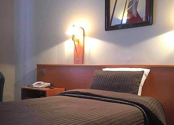 Hotel The New Fox 1