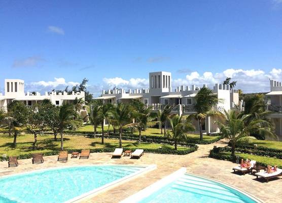 Life Resort St.Thomas Royal Palm 1