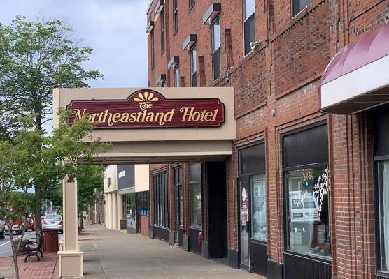 The Northeastland Hotel 1