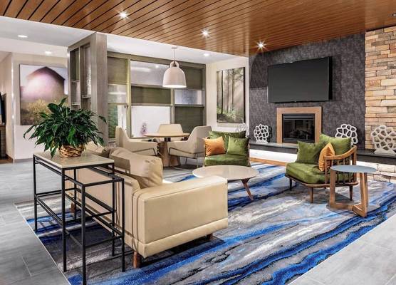 Fairfield Inn & Suites by Marriott Queensbury Glens Falls/Lake George 1