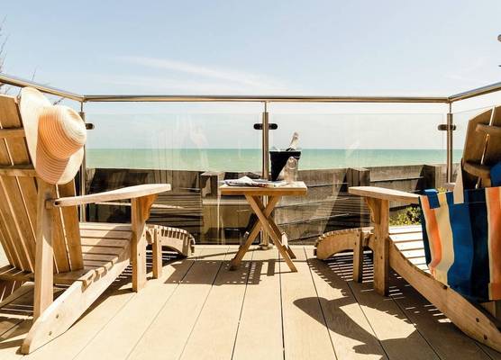 Beach Hut Suites 1