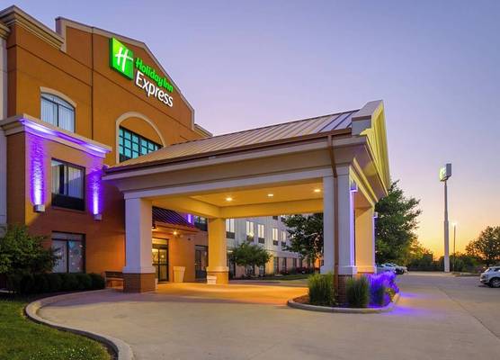 Holiday Inn Express BLOOMINGTON WEST by IHG 1