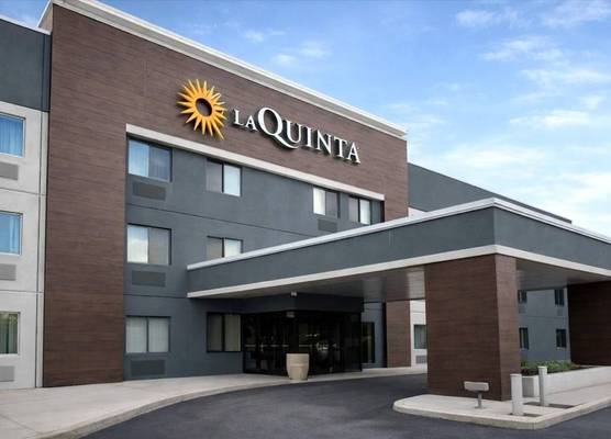 La Quinta by Wyndham Stevens Point 1