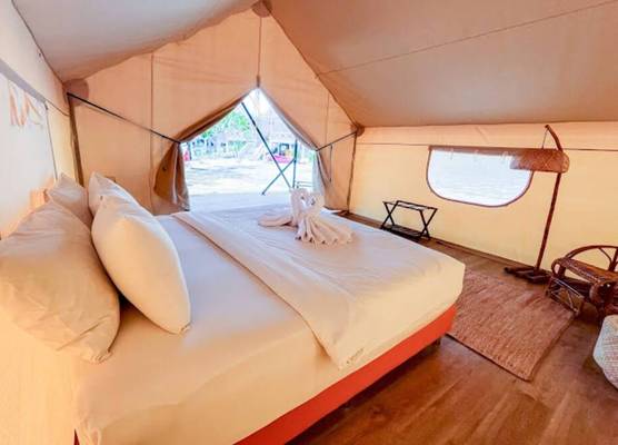 Slumber Party Beach Club and Resort Koh Phangan 1