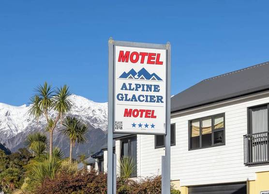 Alpine Glacier Motel 1