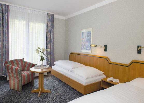 Victor's Residenz-Hotel Teistungenburg 1