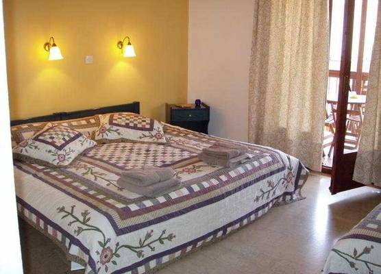 Mouria Hotel 1