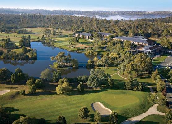 Country Club Tasmania 1