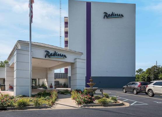 Radisson Hotel Grand Rapids Riverfront 1