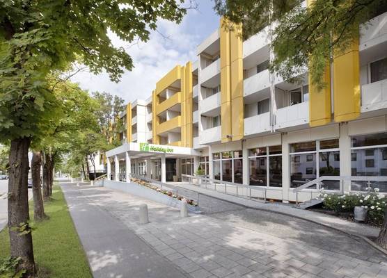 Holiday Inn MUNICH - SOUTH by IHG 1